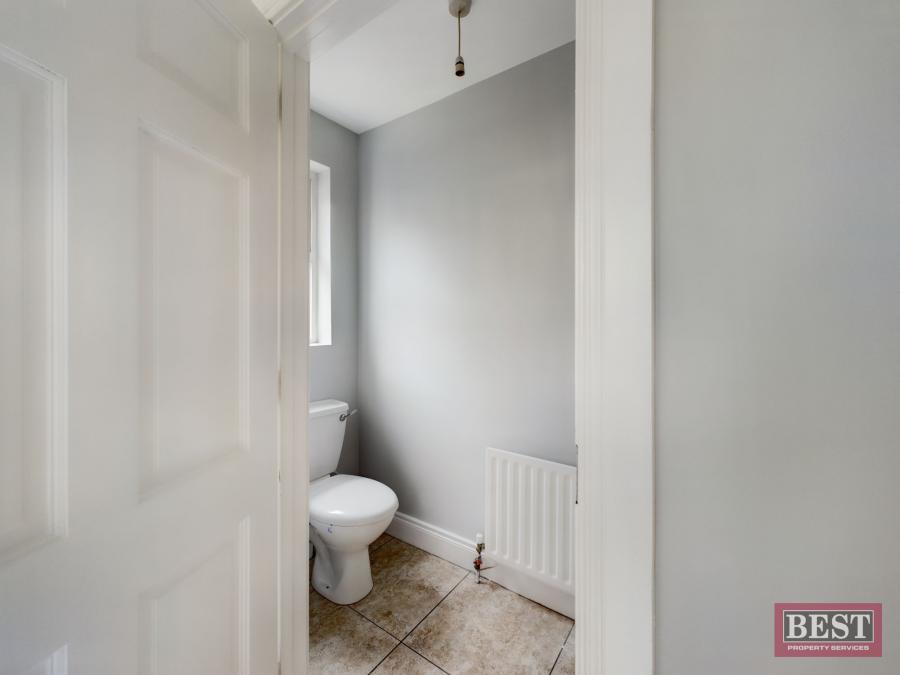 104 Knockdarragh