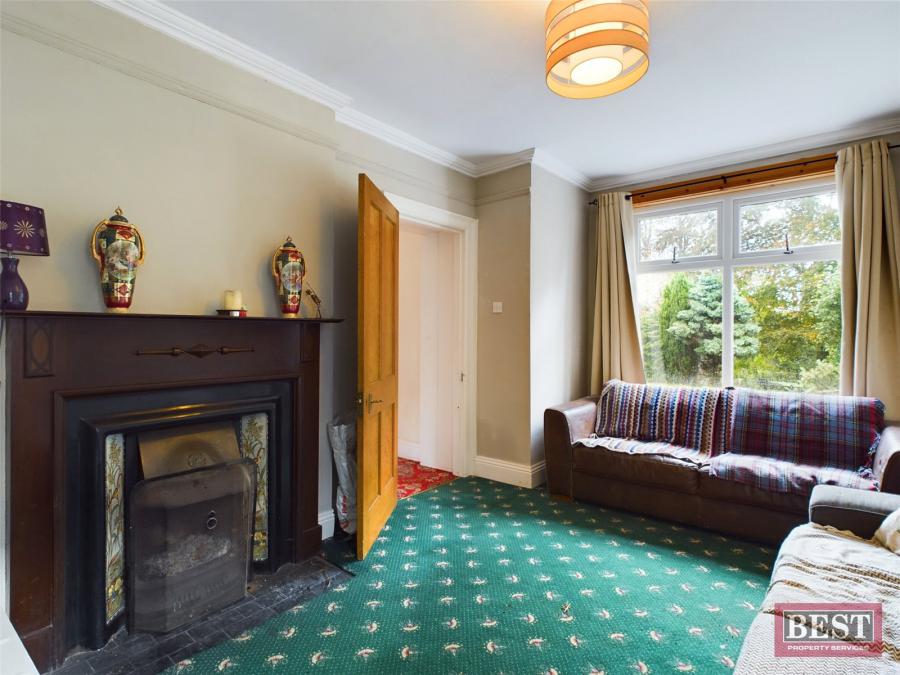 18 Manse Road