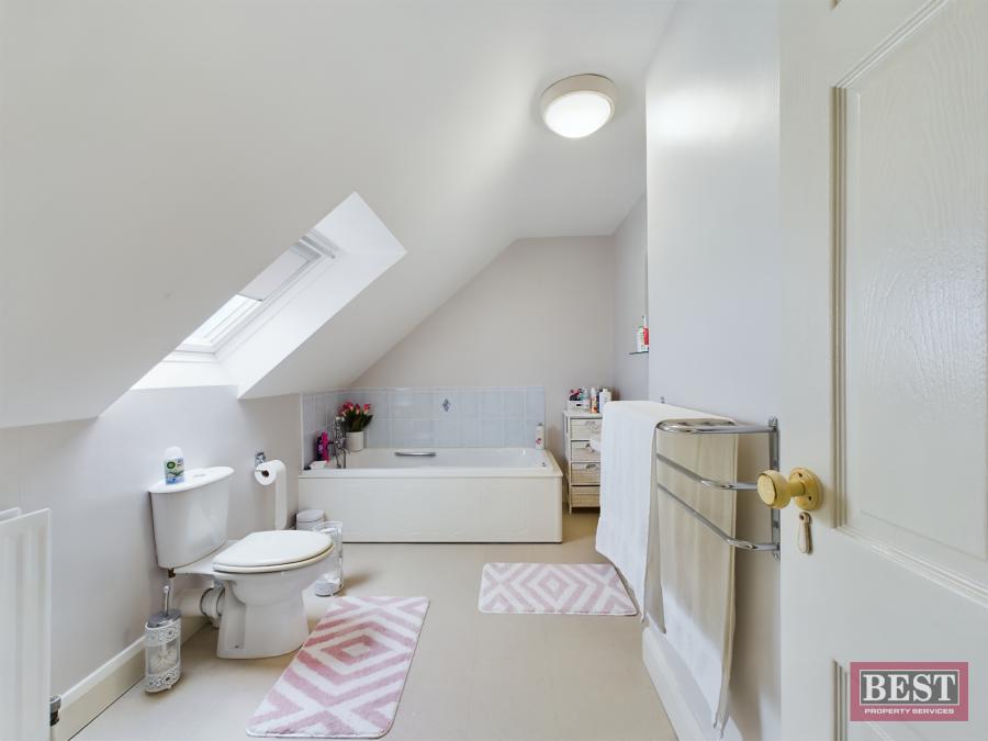 25 Ashbrook Mews