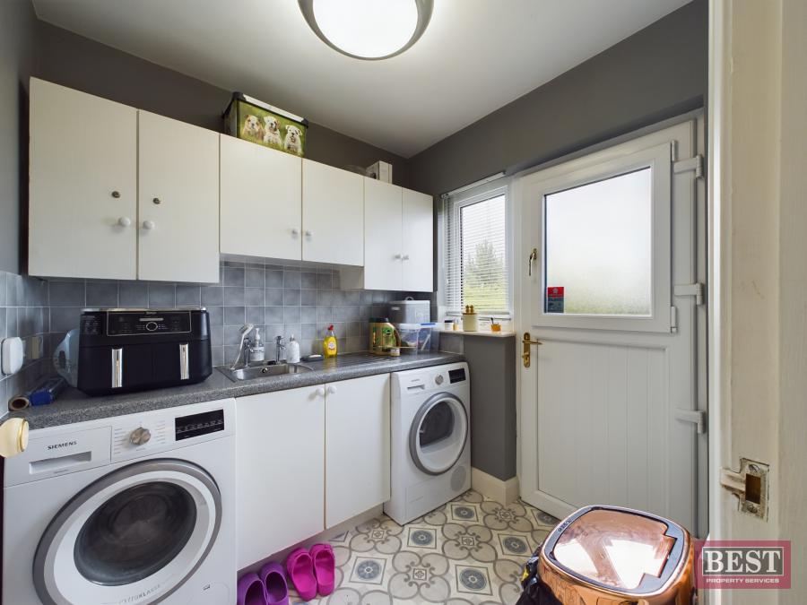 25 Ashbrook Mews