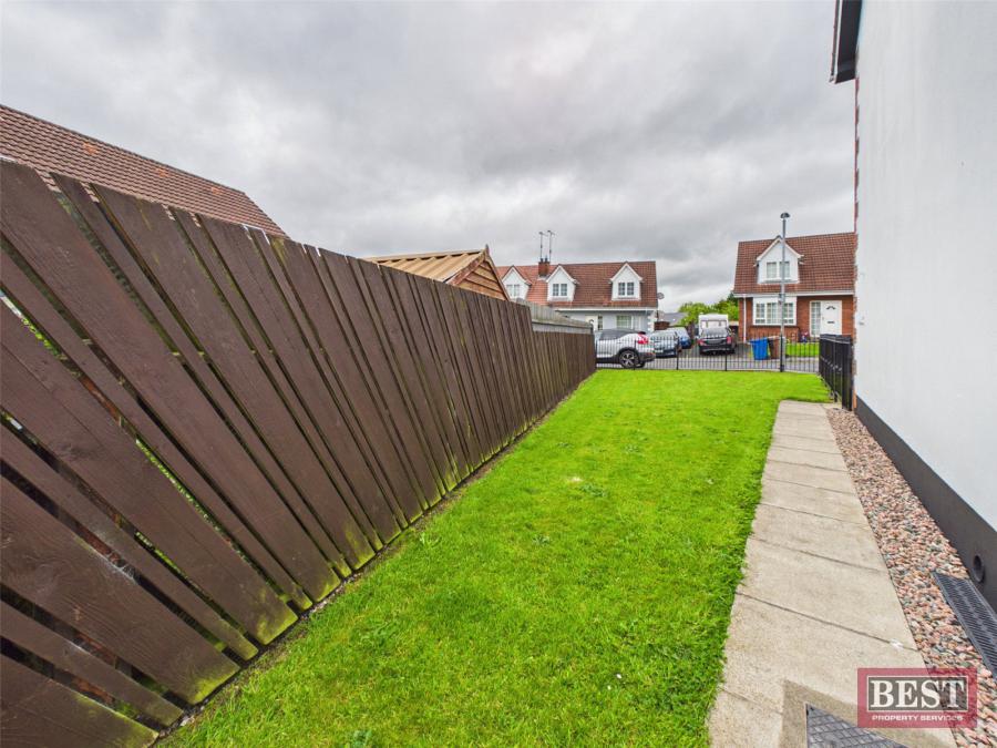 33 Rockfield Heights