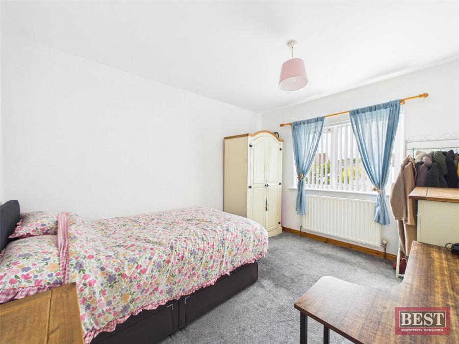33 Rockfield Heights