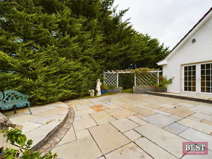 7 Moor Hill Road