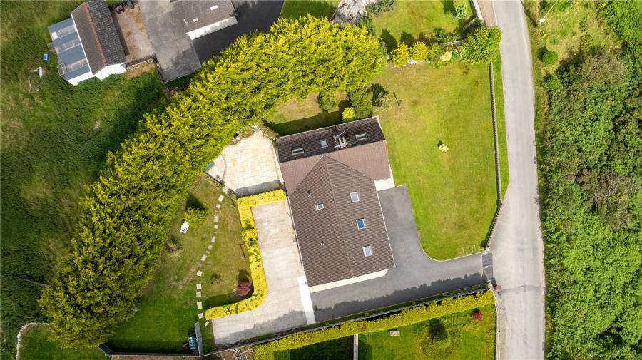 7 Moor Hill Road