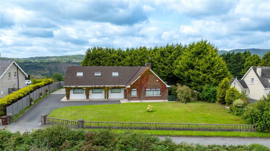 7 Moor Hill Road