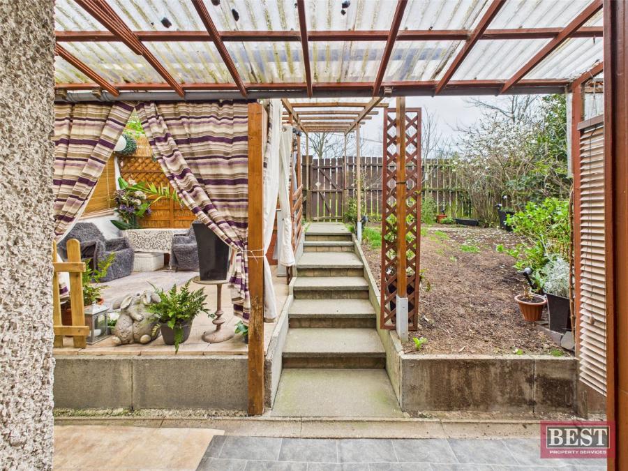 22 Toragh Park