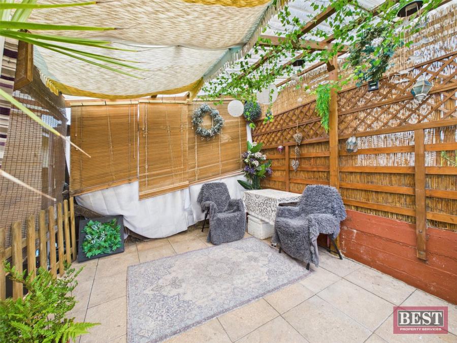 22 Toragh Park
