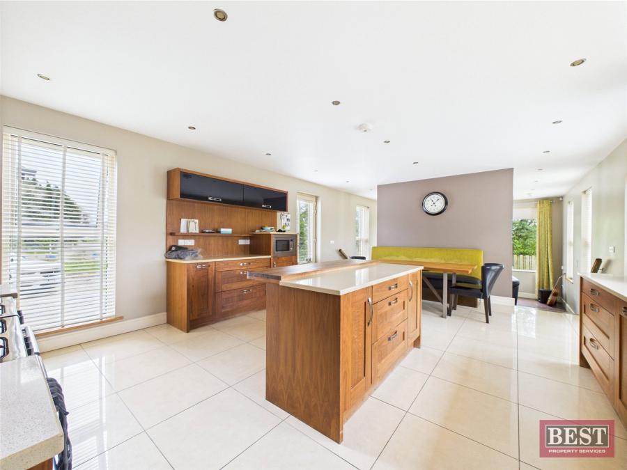 12 Newry Road