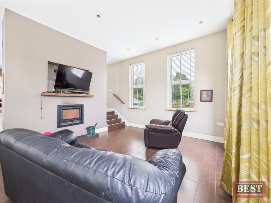 12 Newry Road