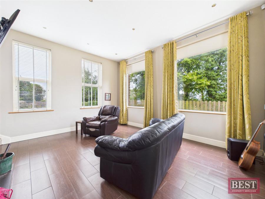 12 Newry Road