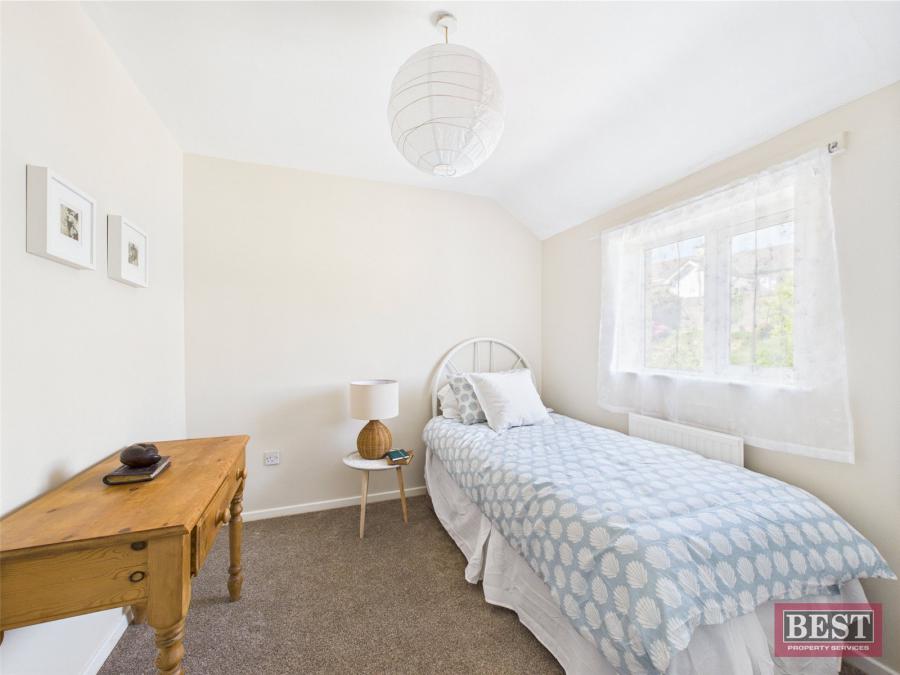 6 Michael Mallin Park
