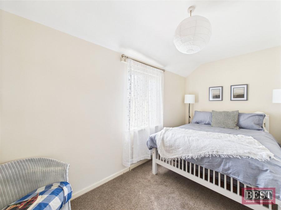 6 Michael Mallin Park