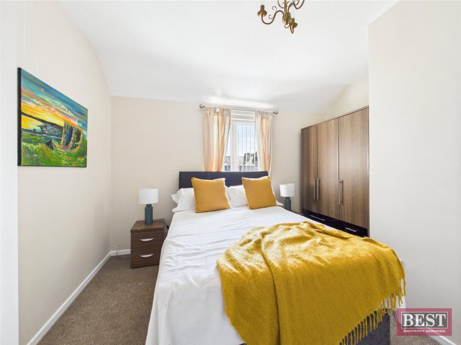 6 Michael Mallin Park