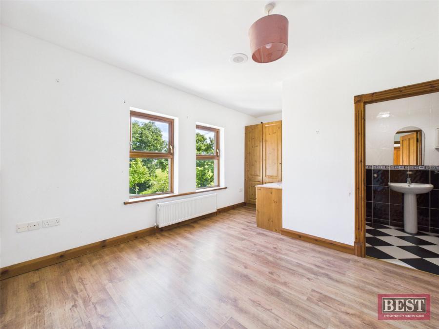 22 Whiterock Road