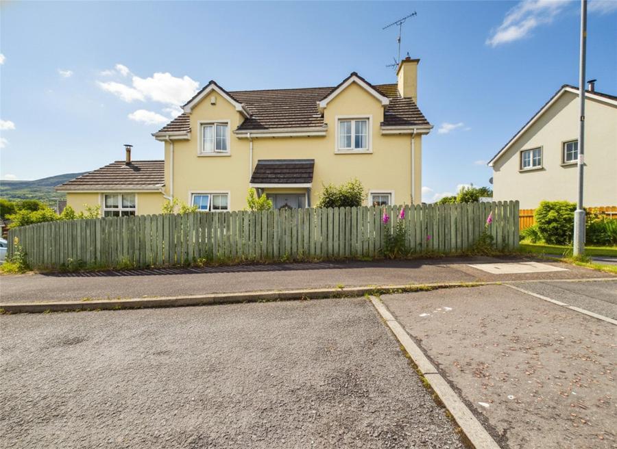 11 Cuchulainn Court, Mullaghbawn, Newry, BT35 9QA