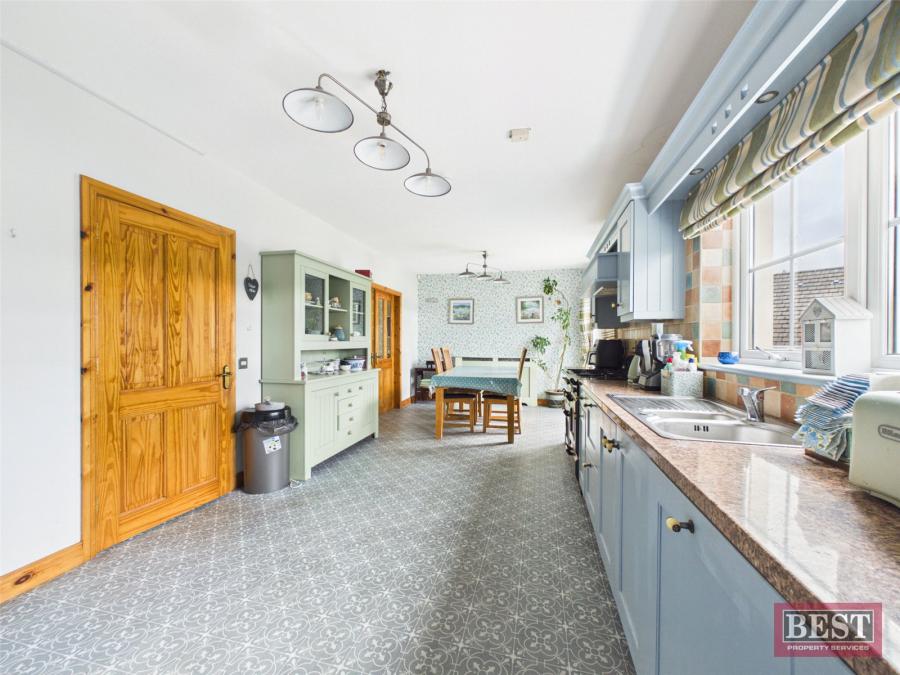 11 Cuchulainn Court