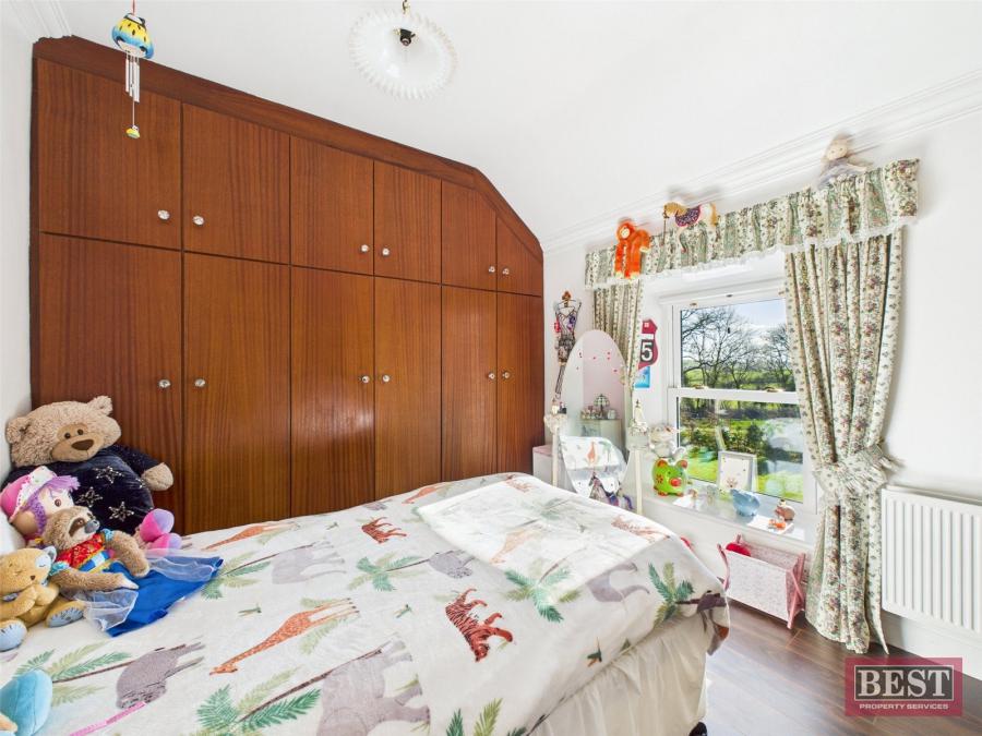 9 Bann Road