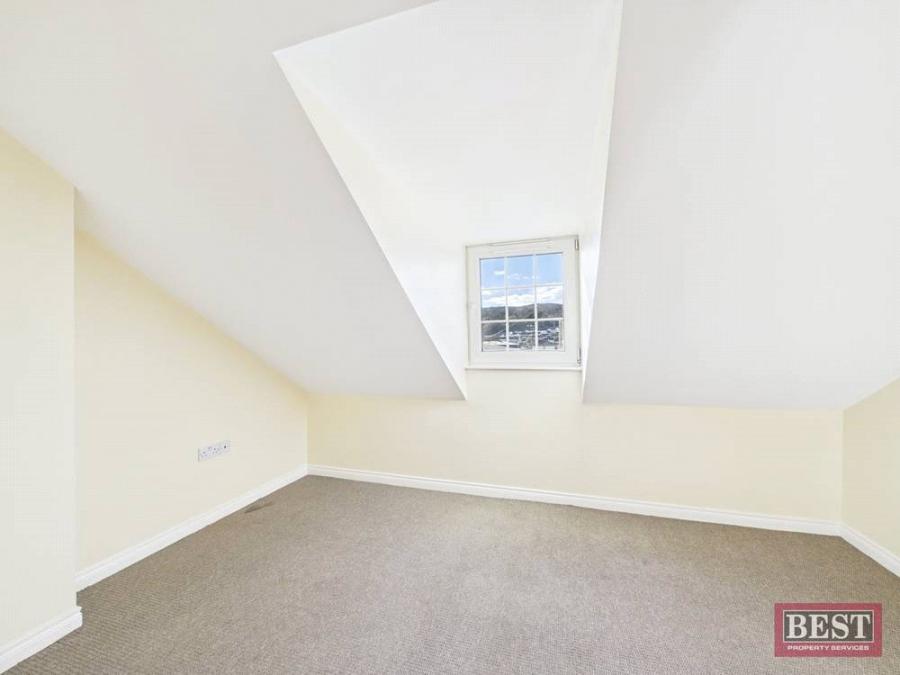 26 Cecil Street