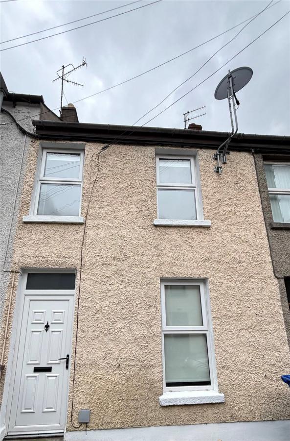 3 Maginnis Street