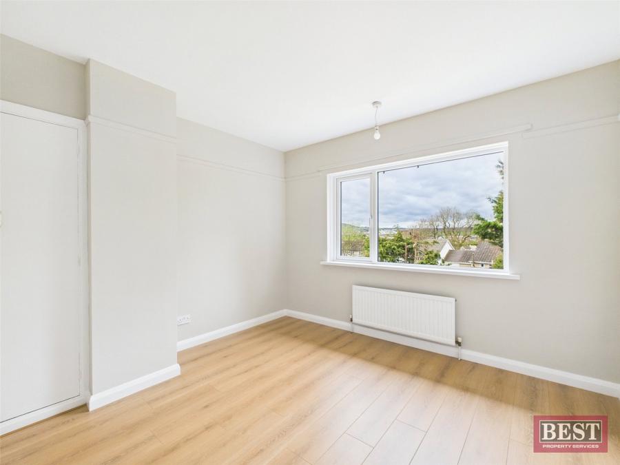 29 Ashgrove Park