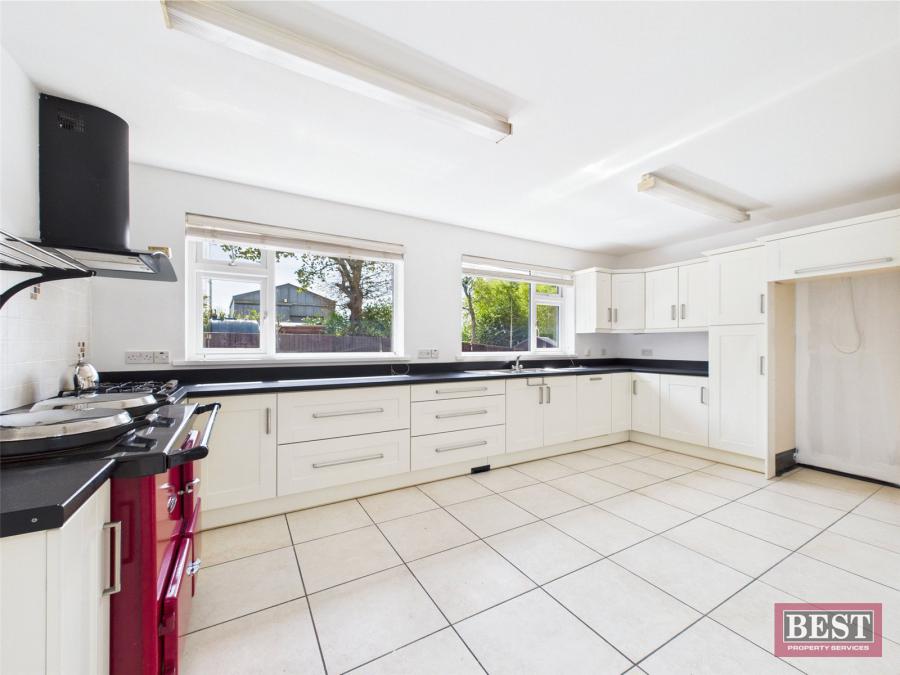 28 Carnacally Road