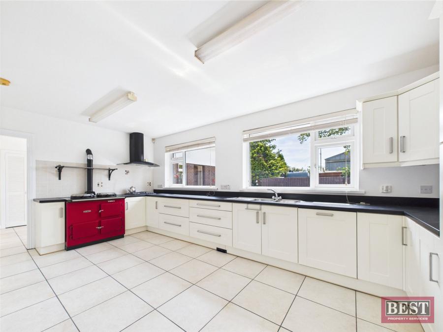 28 Carnacally Road