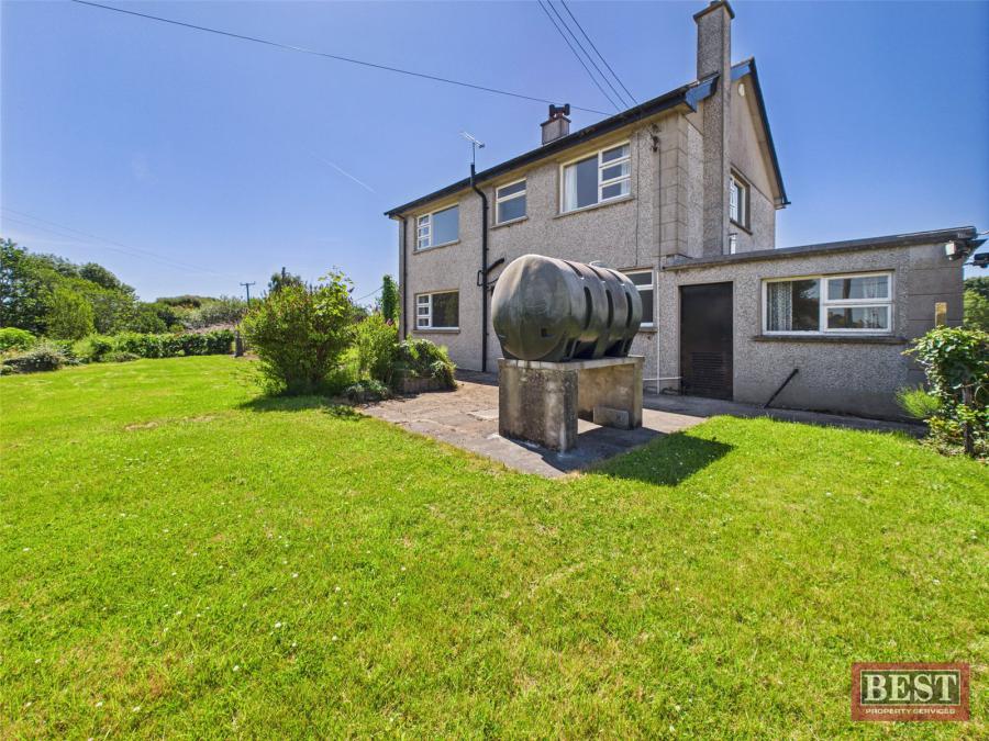 23 Ballyholland Road