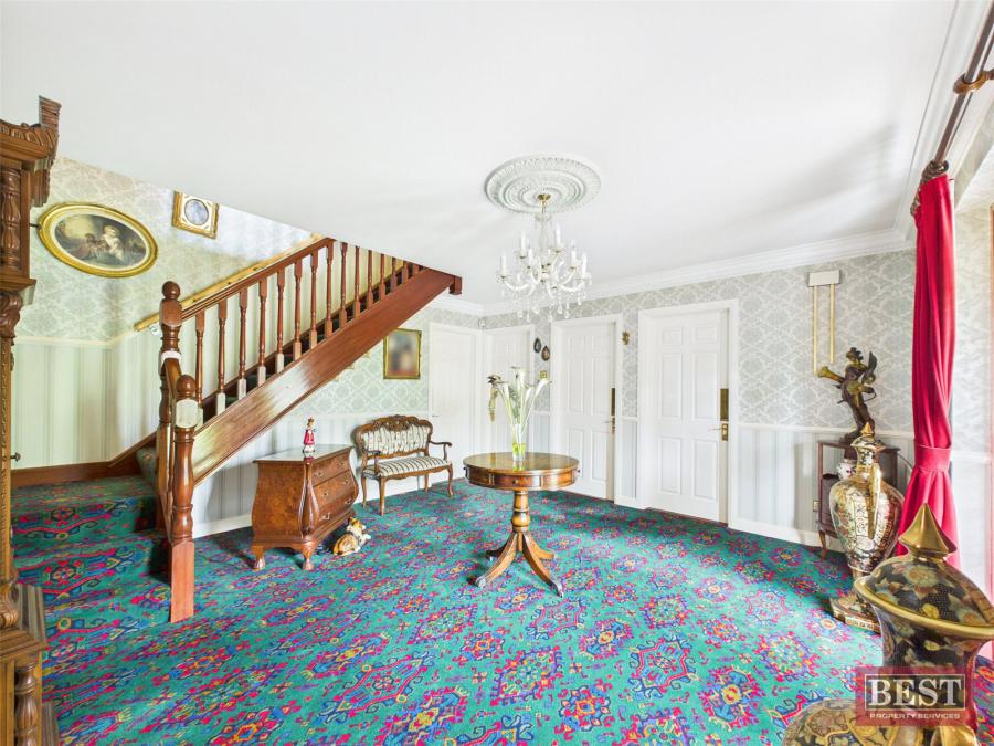 71 Dublin Road