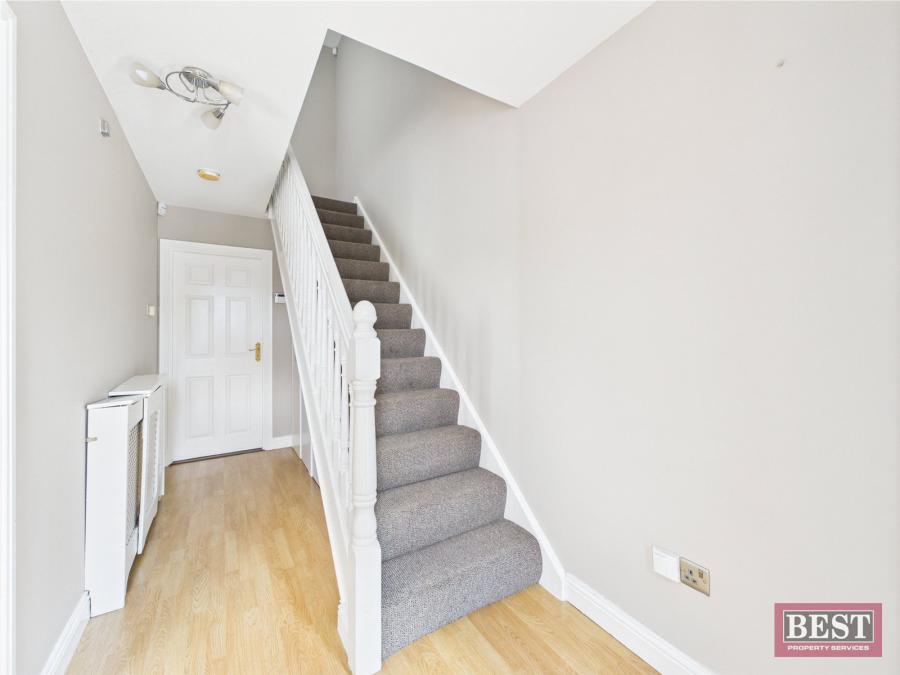 24 Brannock Meadows