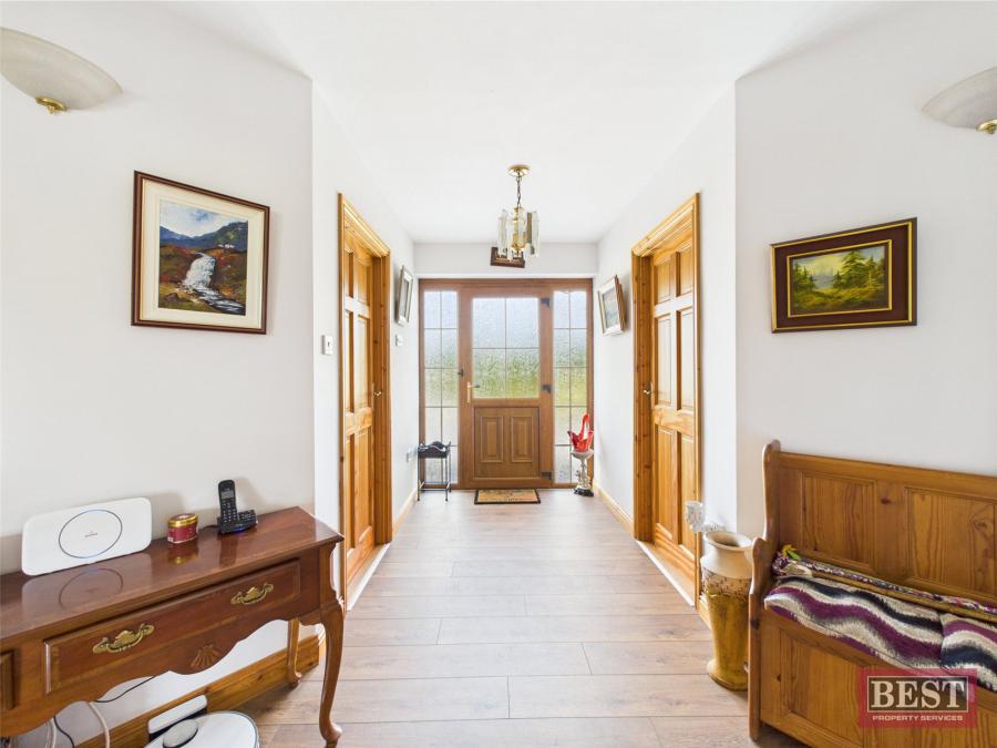 8 Lough Road