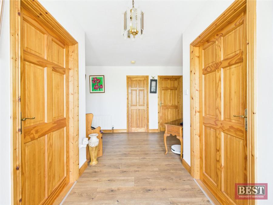 8 Lough Road