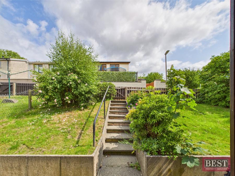 8 Toragh Park