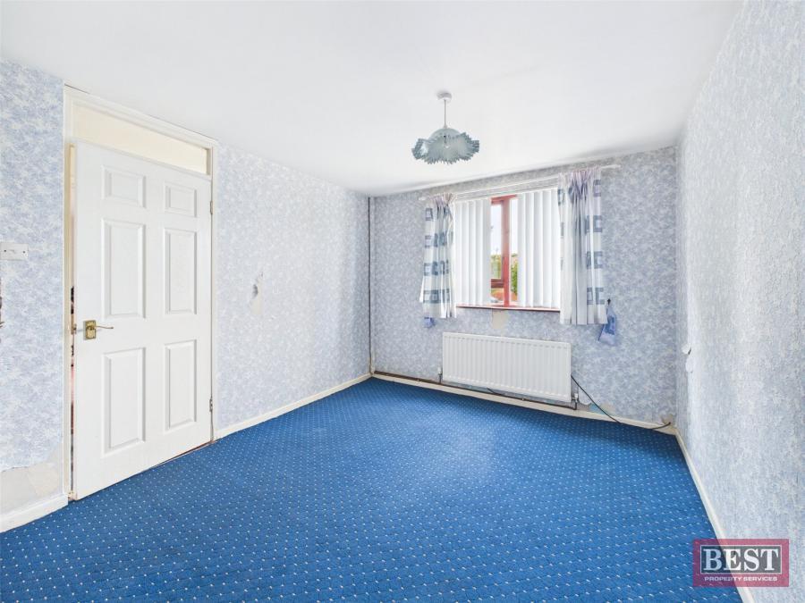 8 Toragh Park