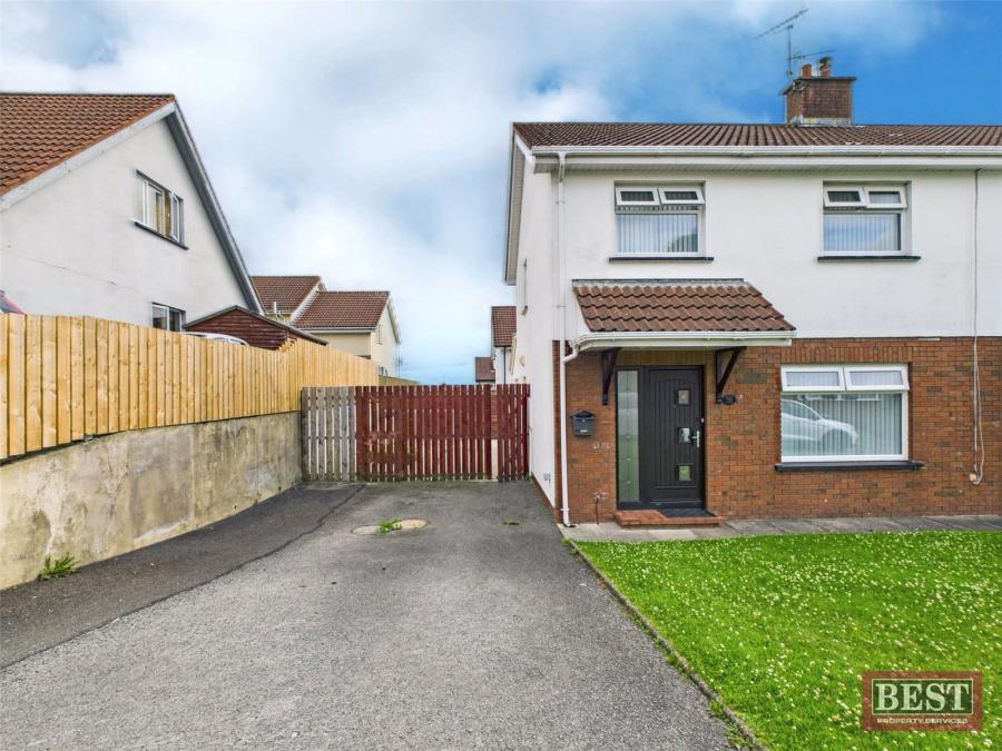 18 Ballinlare Court, newry, county down, BT35 8BF