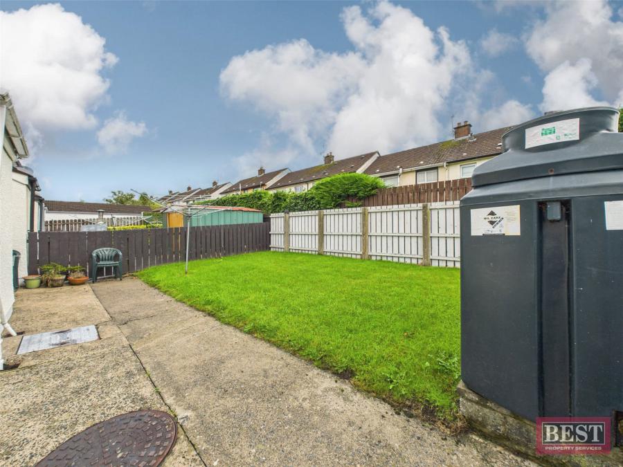 1 Iveagh Crescent