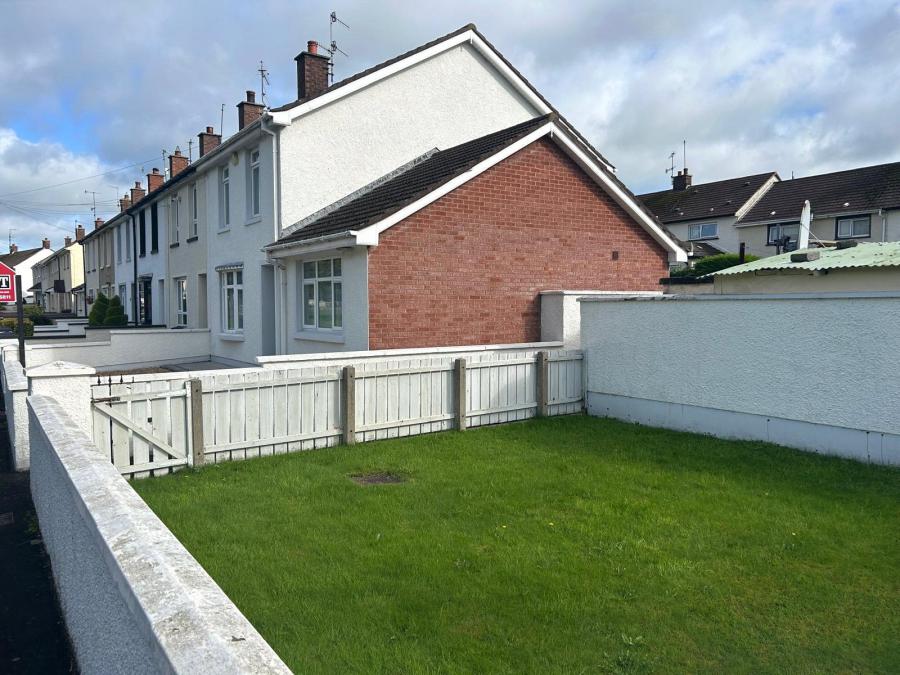 1 Iveagh Crescent