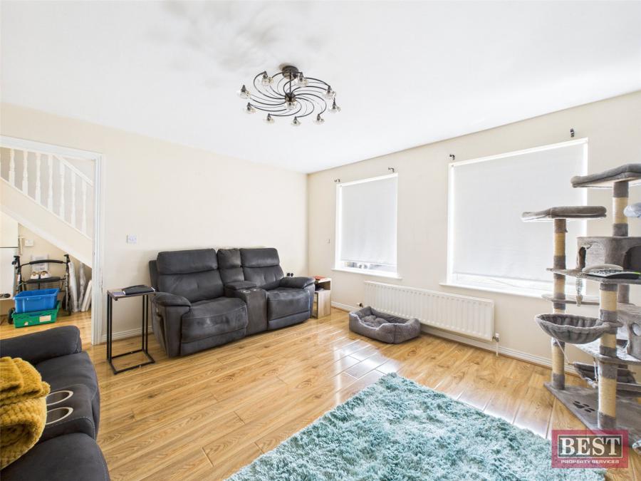 10 Ardaveen Mews