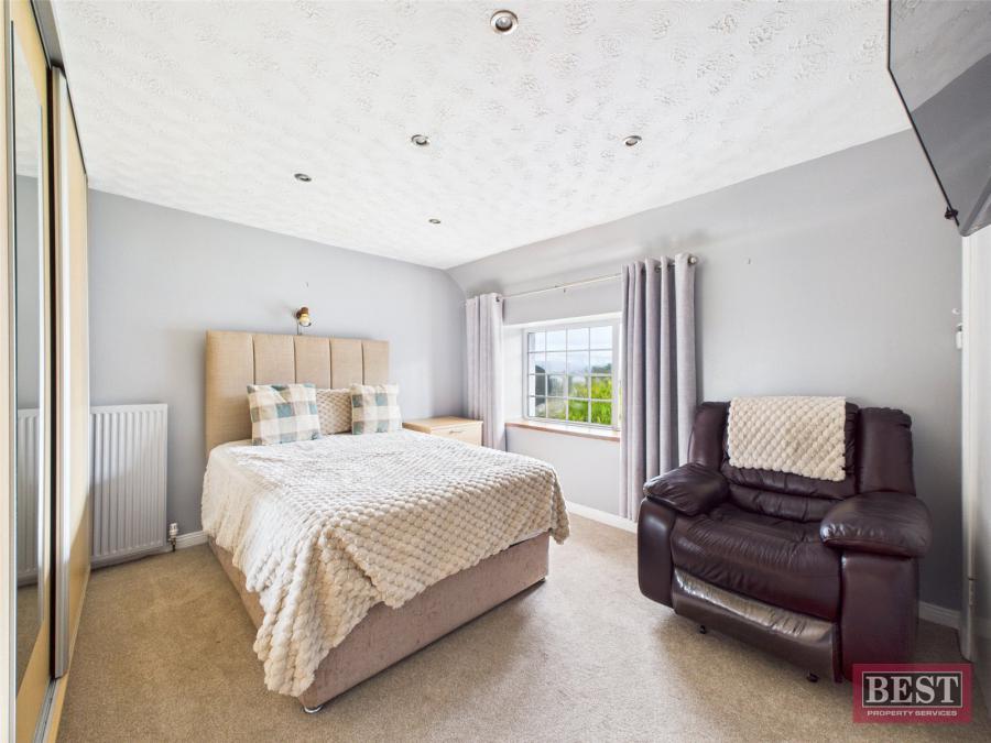 9 Forkhill Road