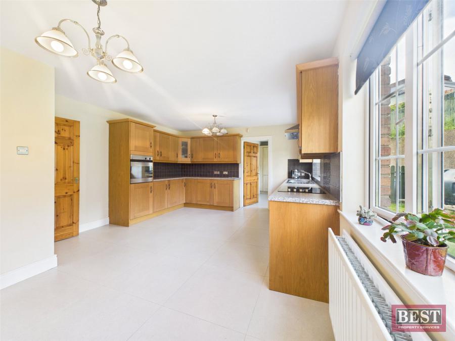 26 Highfields Avenue