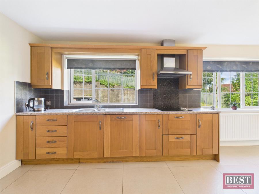 26 Highfields Avenue