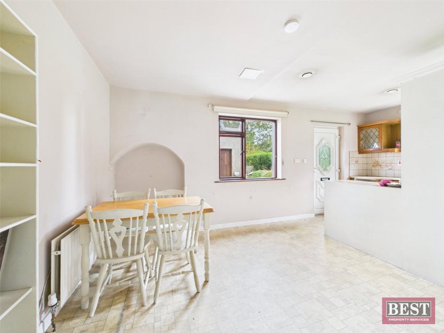 10 Glenvale Crescent