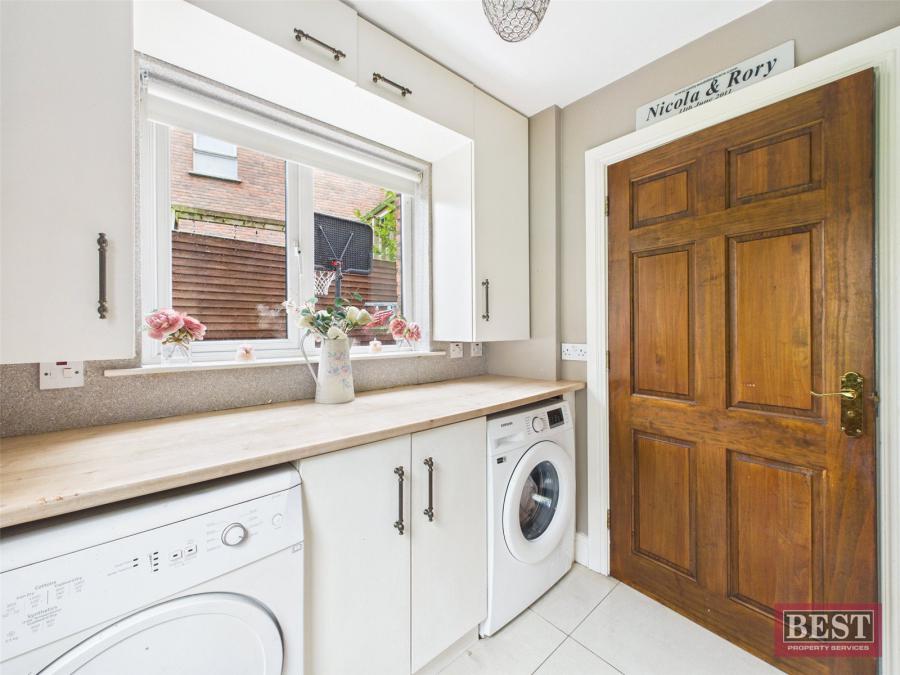 120 Knockdarragh