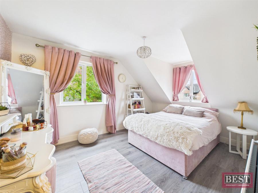 120 Knockdarragh