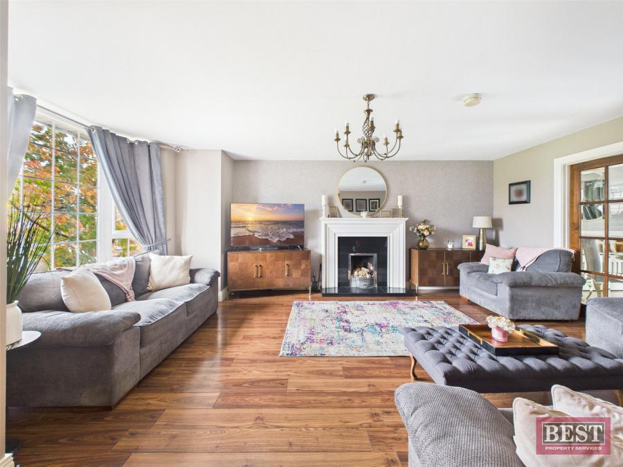 120 Knockdarragh