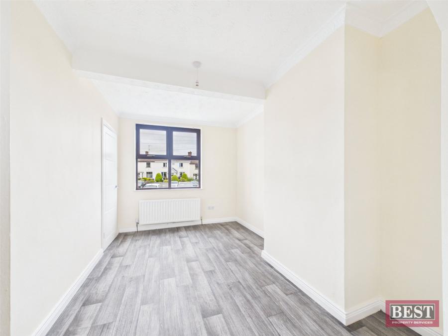 13 Michael Mallin Park