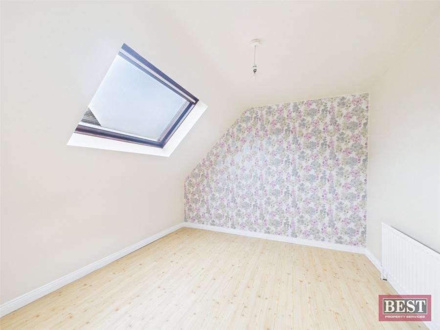 2 Ardaveen Close
