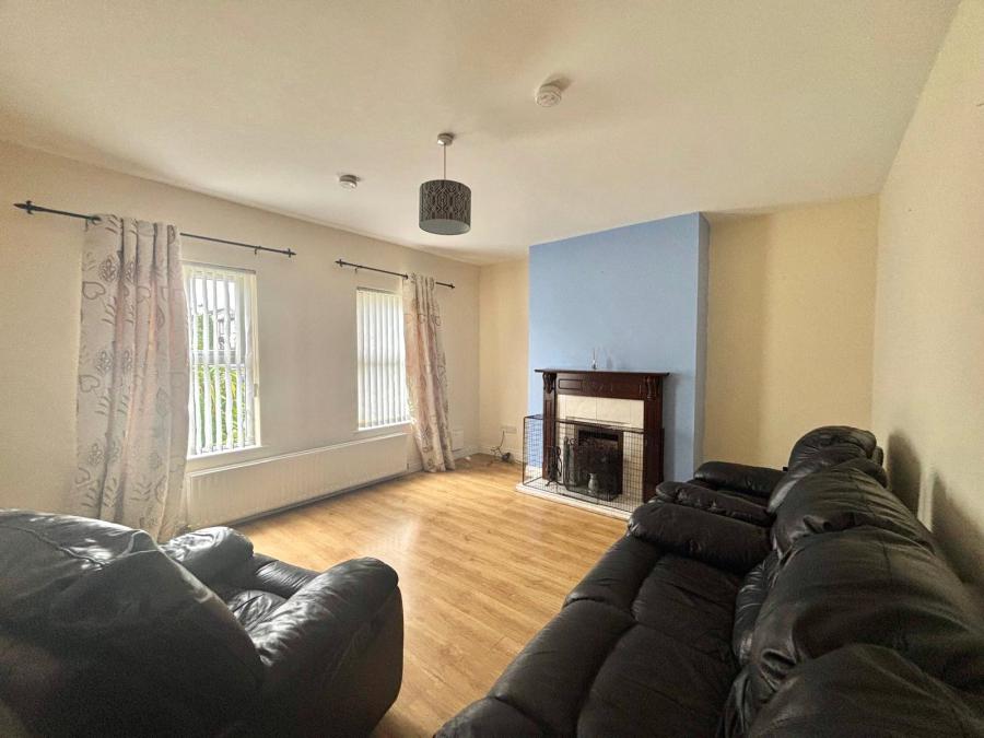 17 Daragh Park