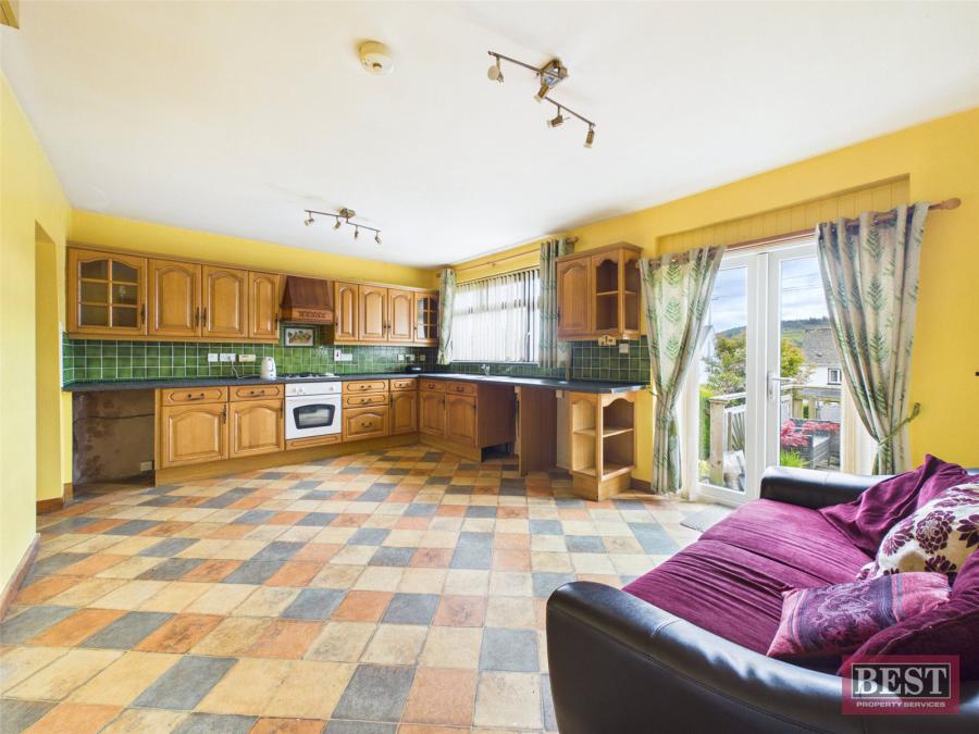 32 St. Malachys Park