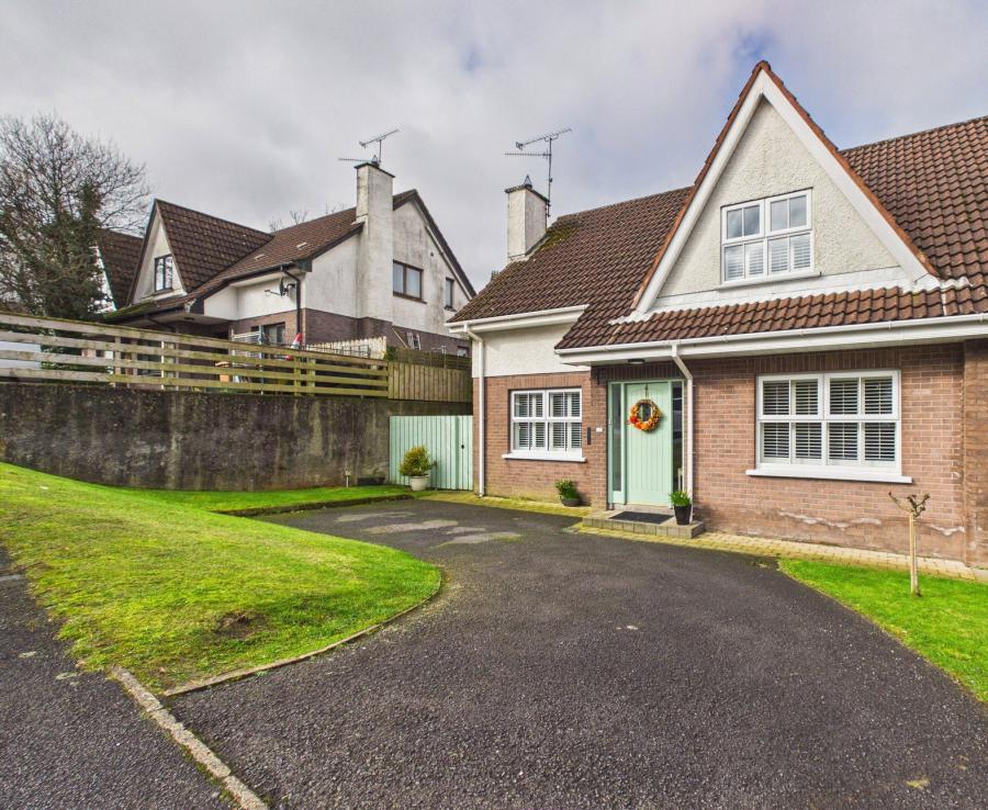 10 Ardaveen Avenue, Newry, County Down, BT35 8UJ