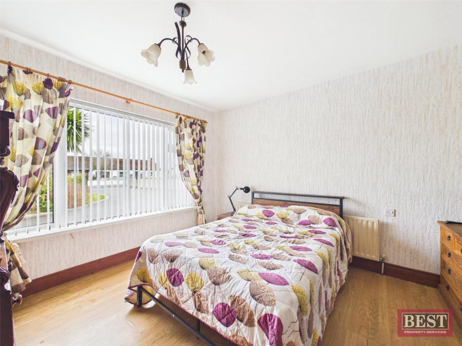 6 Carrivekeeney Road